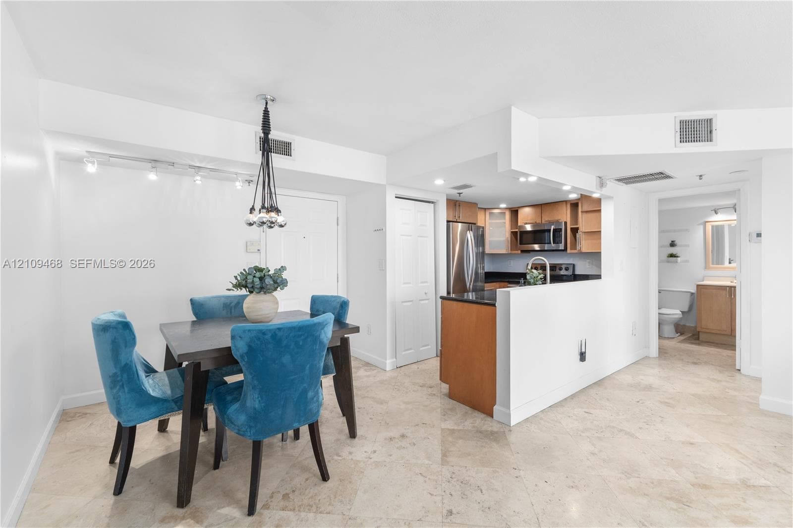 BAYVIEW PLAZA CONDO · #906 in Miami Beach - Photo 6