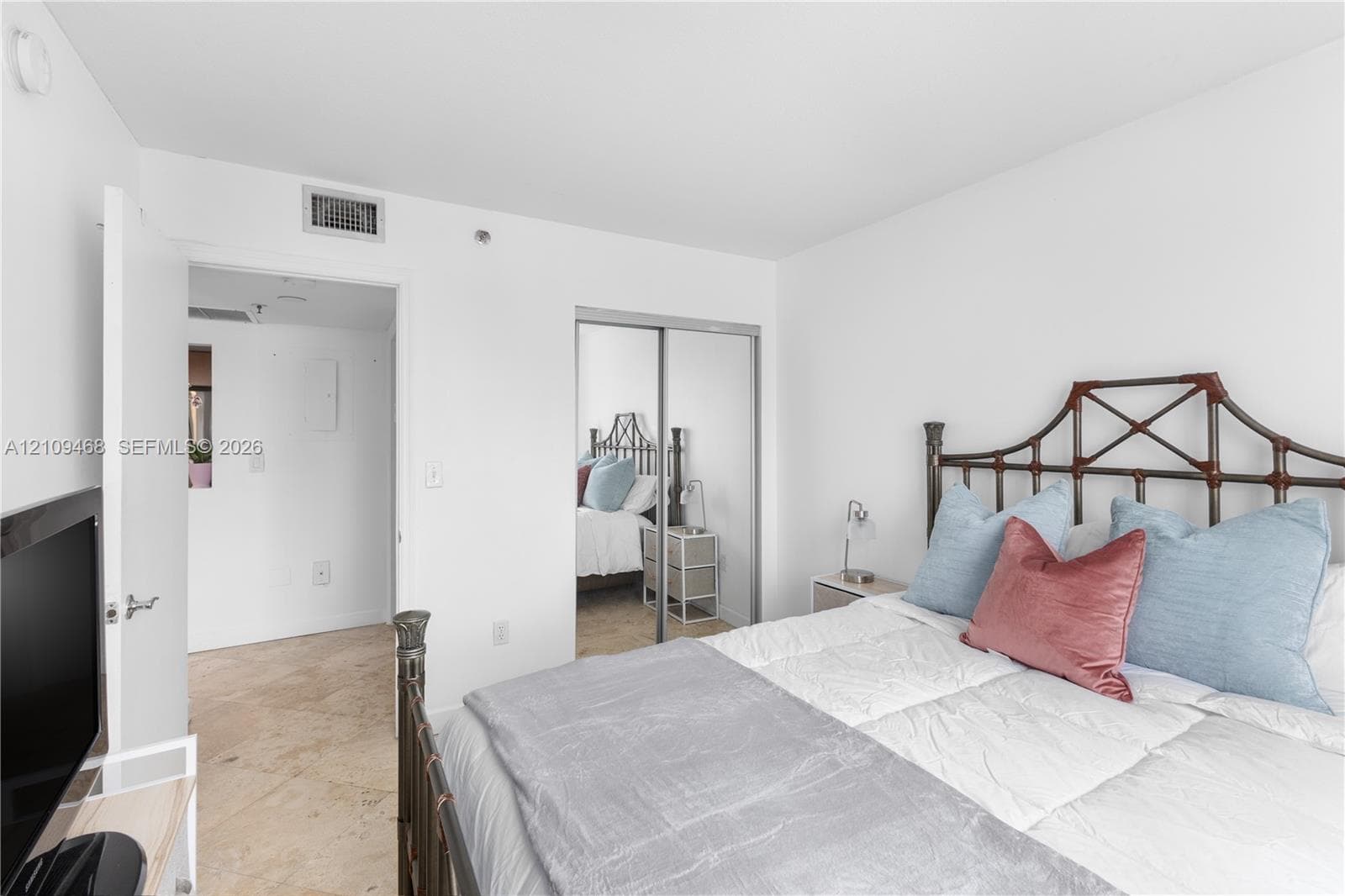 BAYVIEW PLAZA CONDO · #906 in Miami Beach - Photo 12