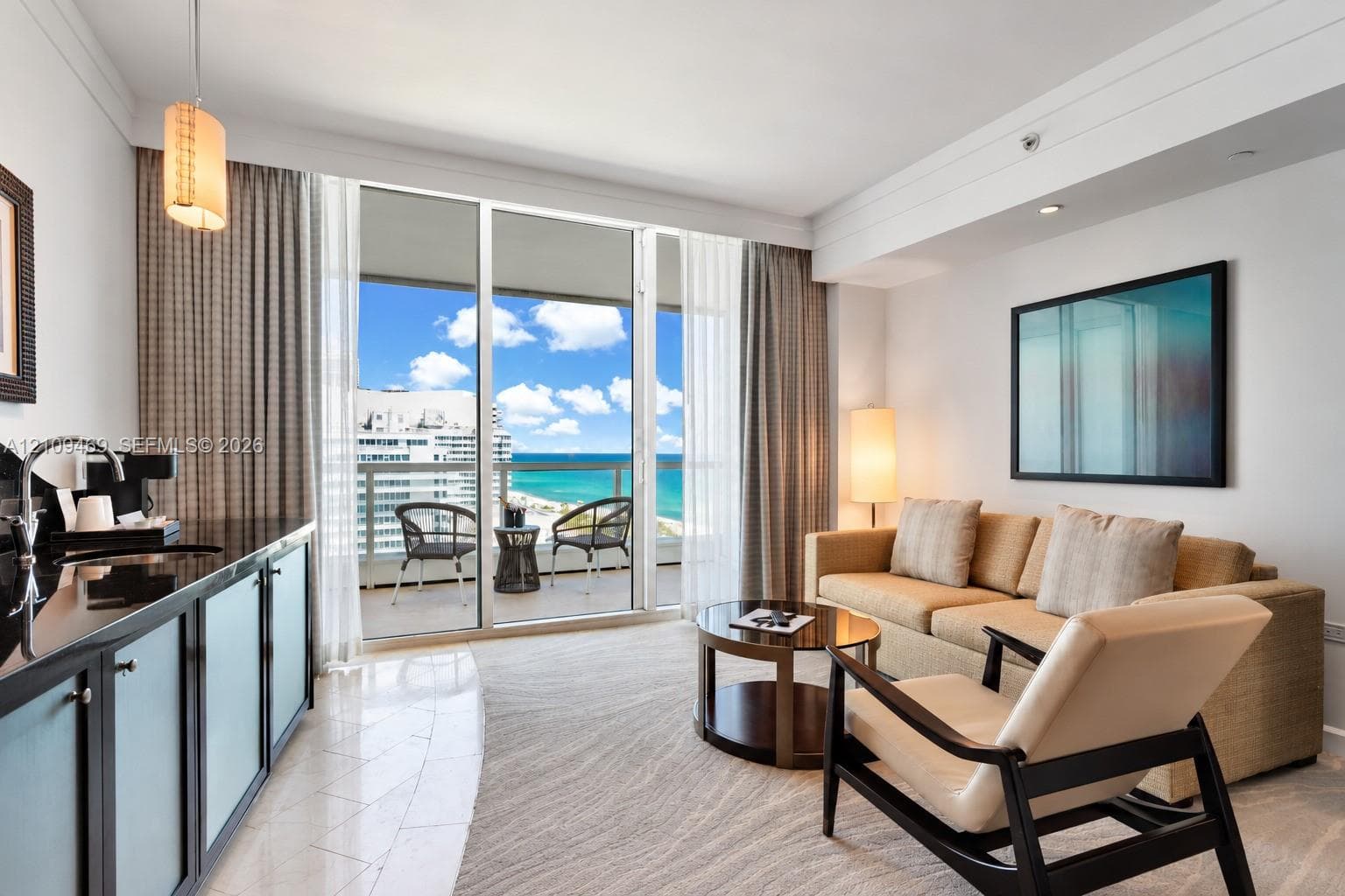Fontainebleau III Ocean Club (Sorrento) · #1704 in Miami Beach - Photo 3