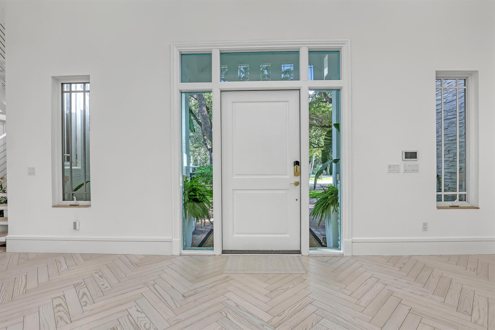 2338 Flamingo (11)