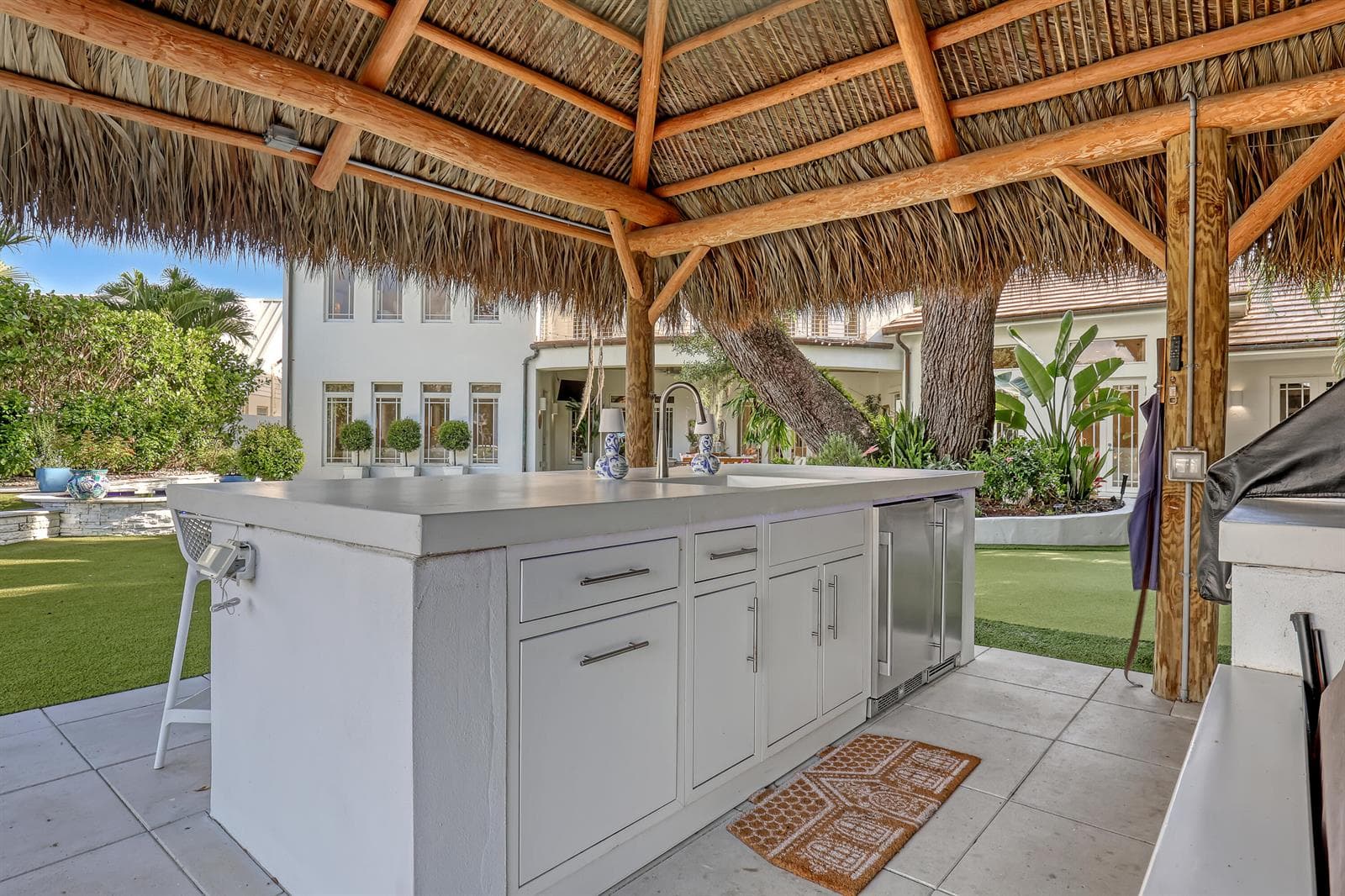 2338 Flamingo (98)