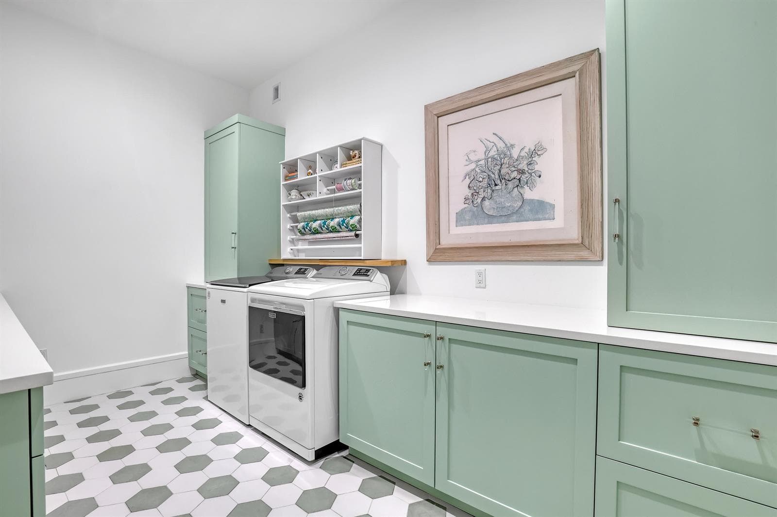 2338 Flamingo (34)
