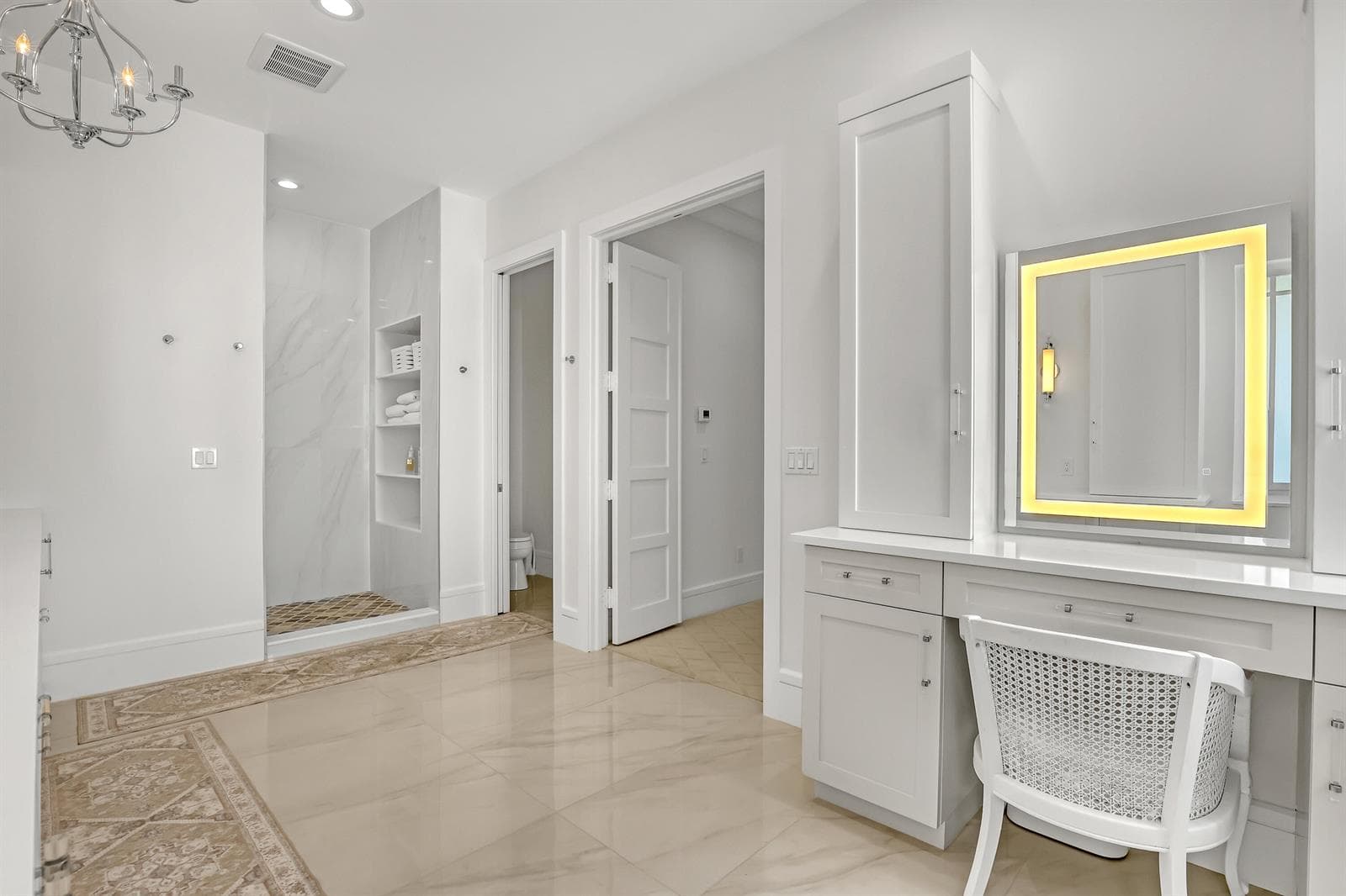 2338 Flamingo (57)