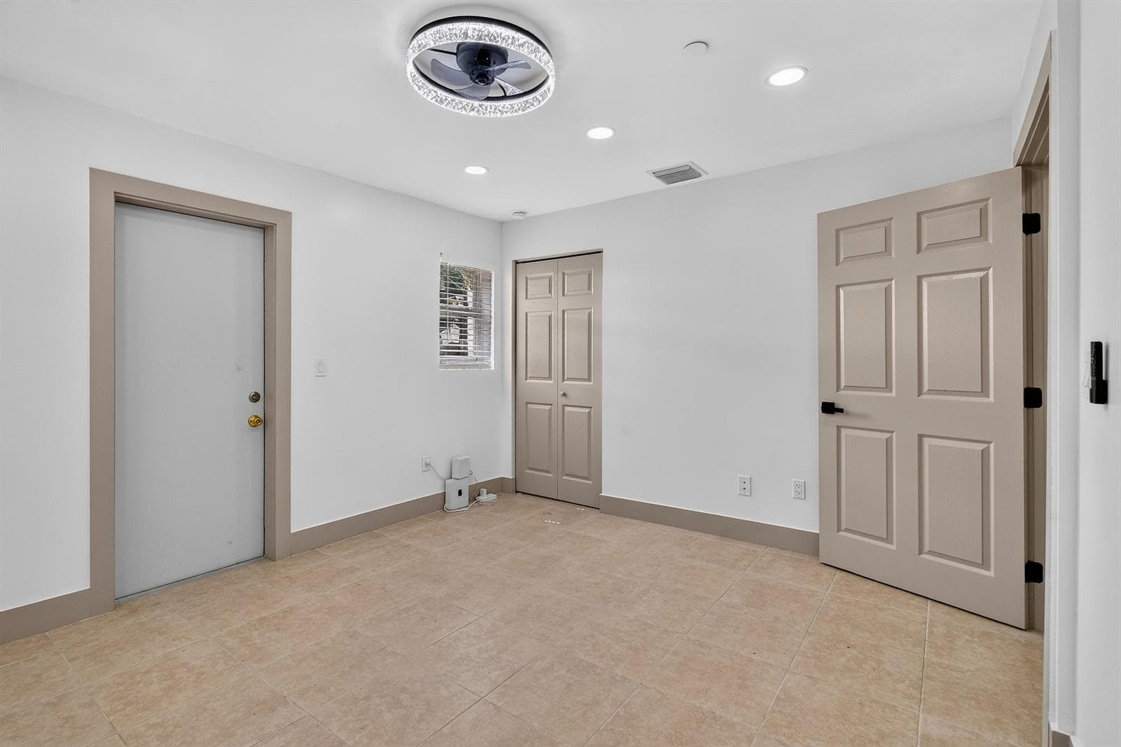 5419SpruceAve(10)