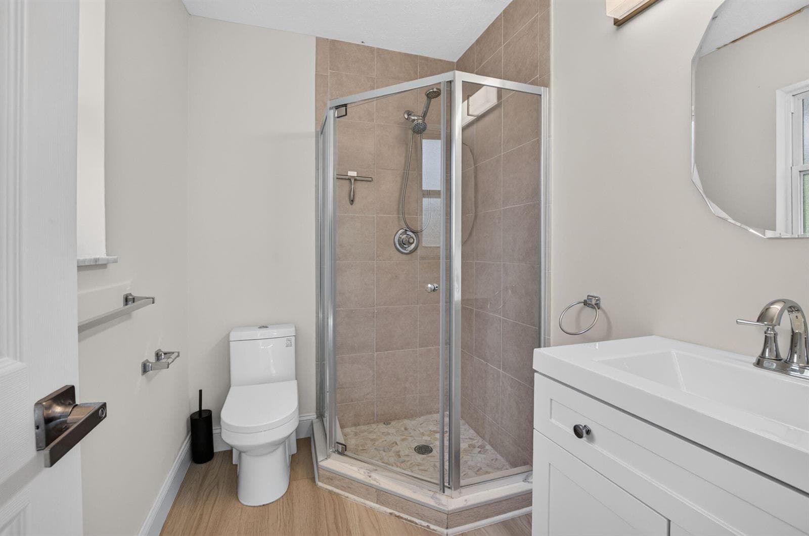 Owners Bathroom