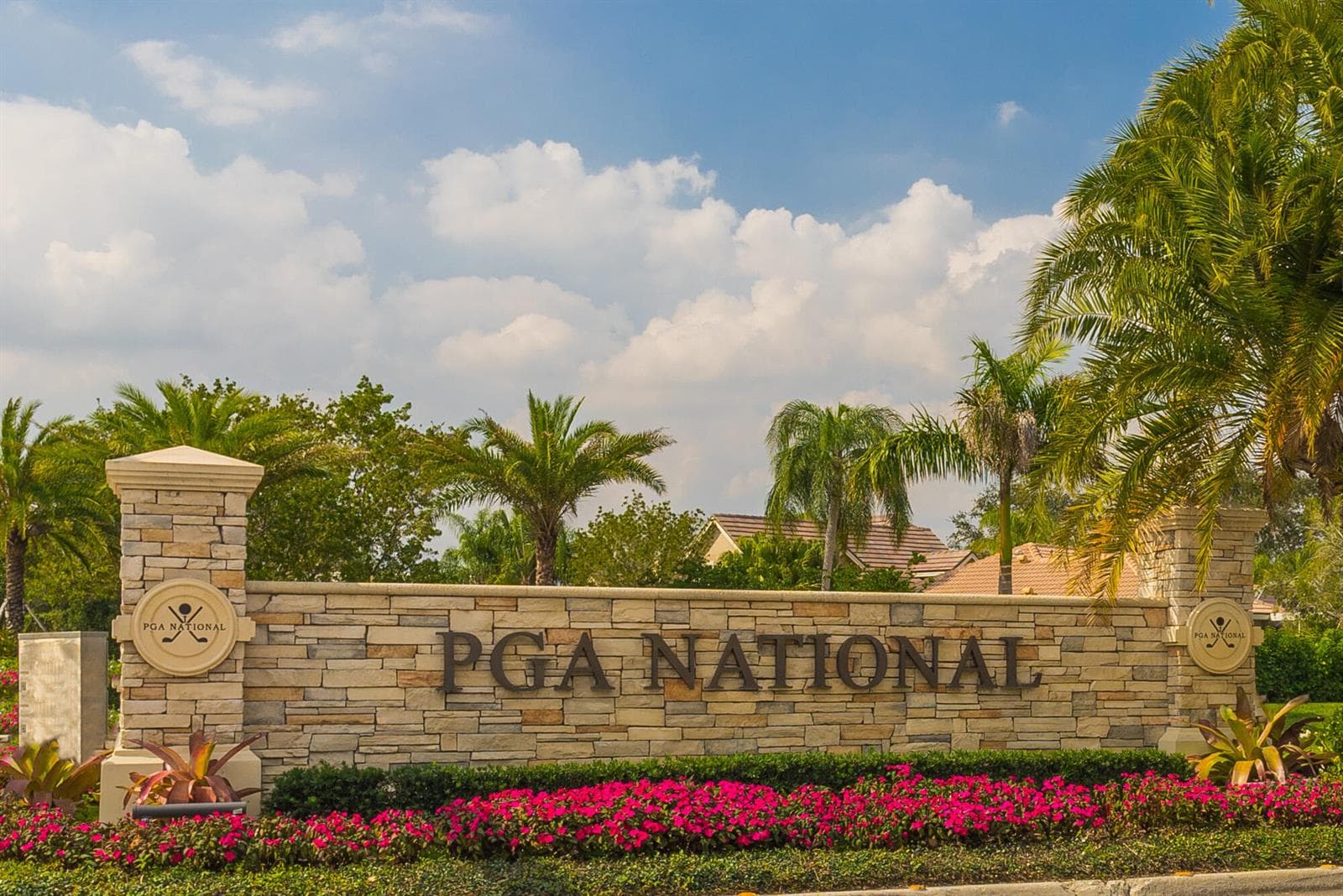 PGA National_1_community-sign2