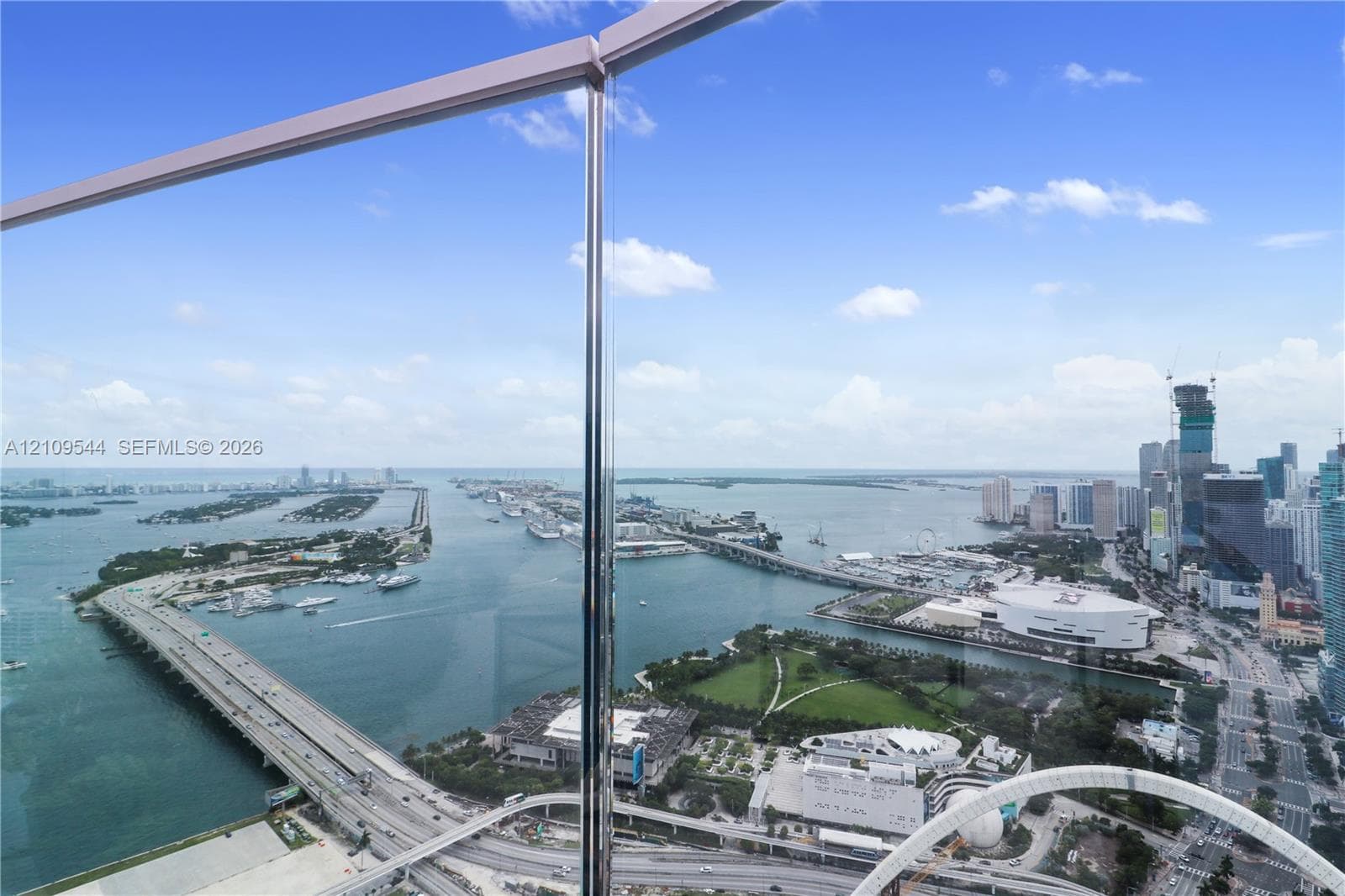 Floor 56th Miami View