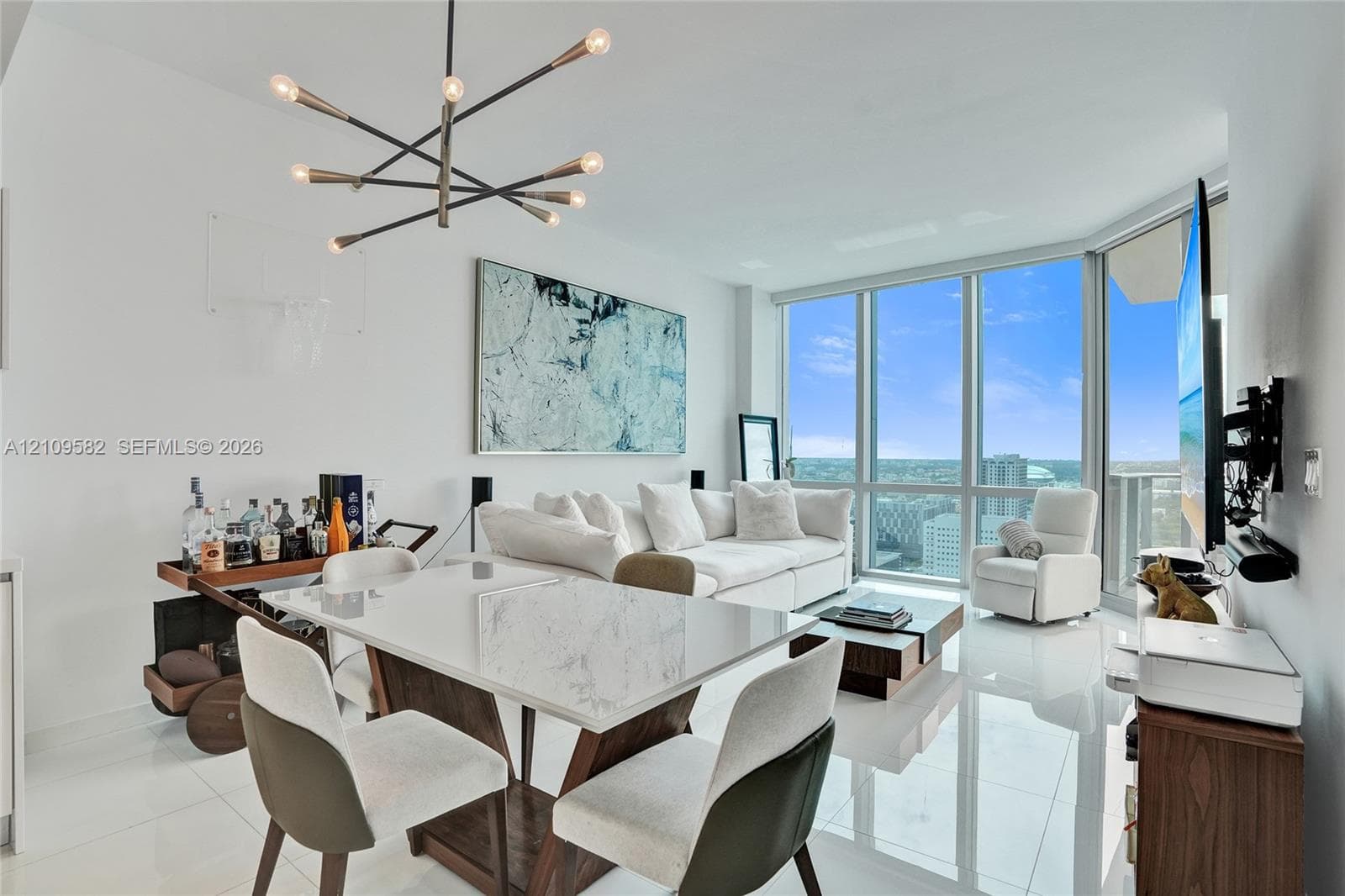 Paramount Miami Worldcenter #3506