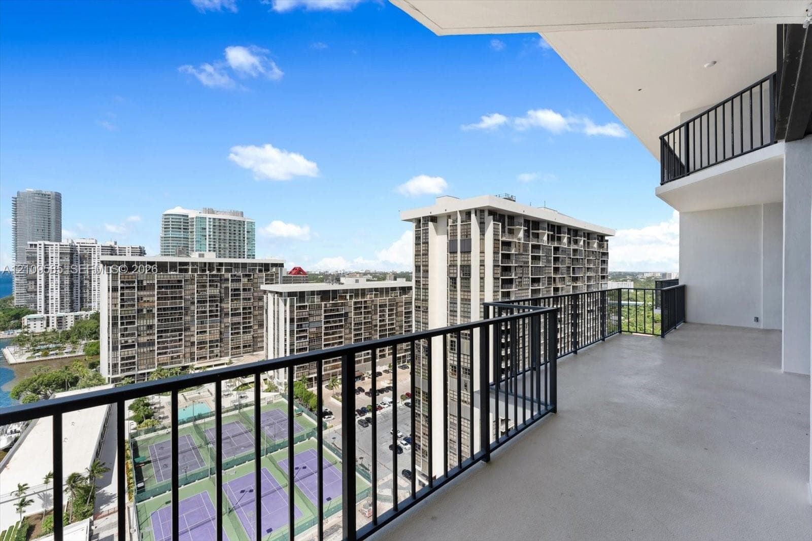 Brickell Place I · #APHVII in Miami - Photo 4
