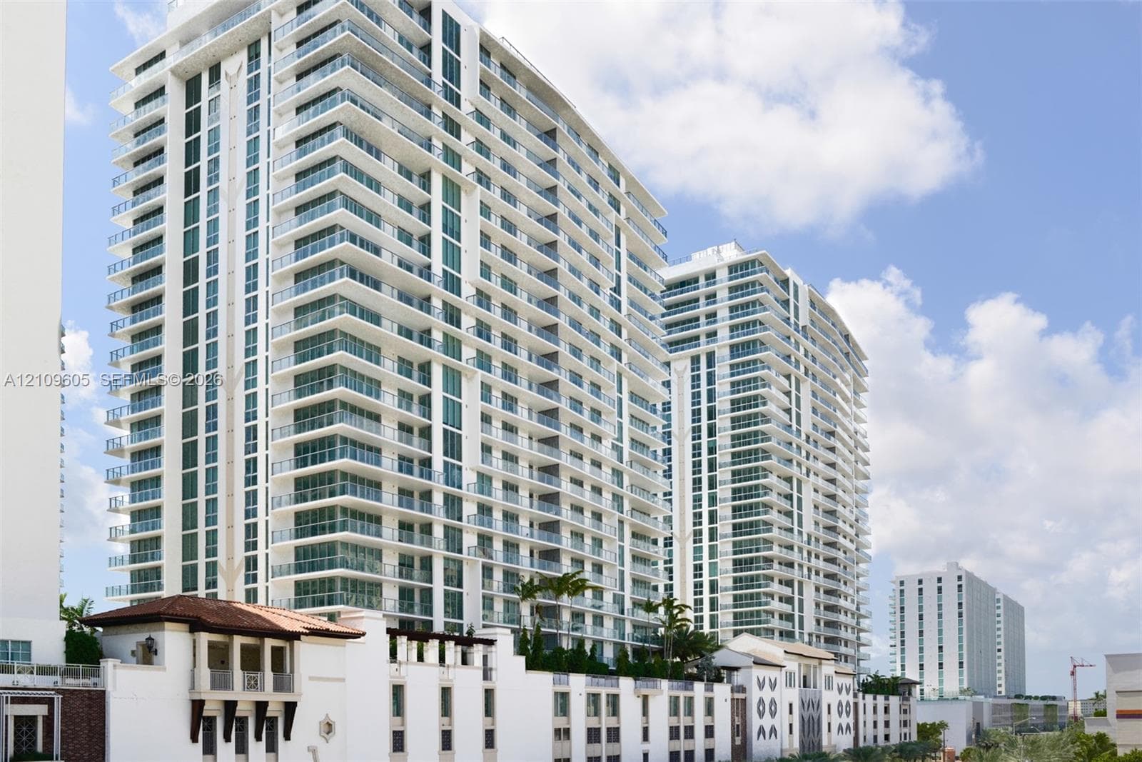 Parque Towers · #4-906 in Sunny Isles Beach - Photo 2