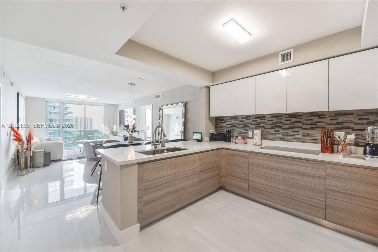 Parque Towers · #4-906 in Sunny Isles Beach - Photo 3