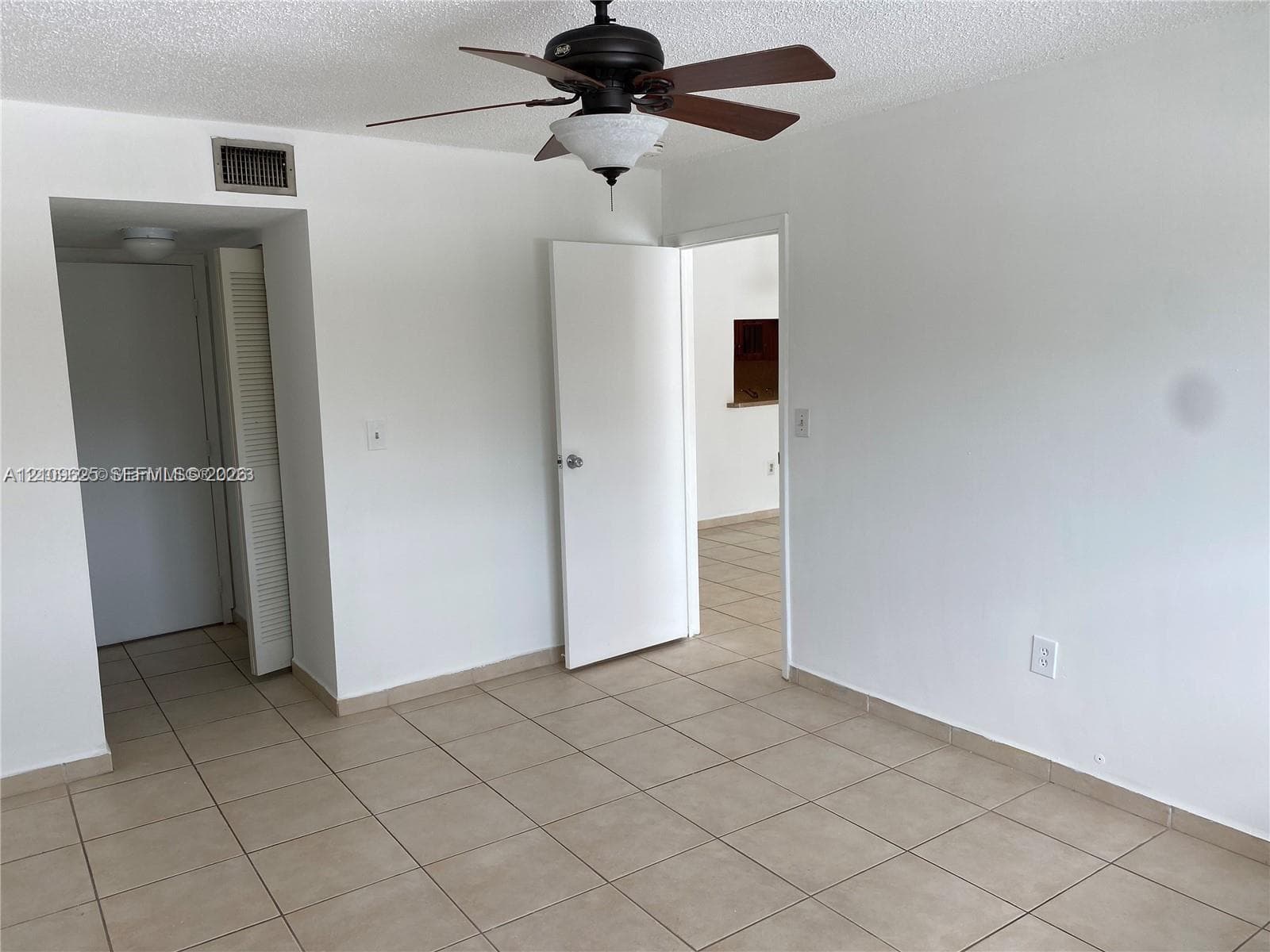 EASTVIEW VILLAS CONDO SOU · #310 in Miami Beach - Photo 9