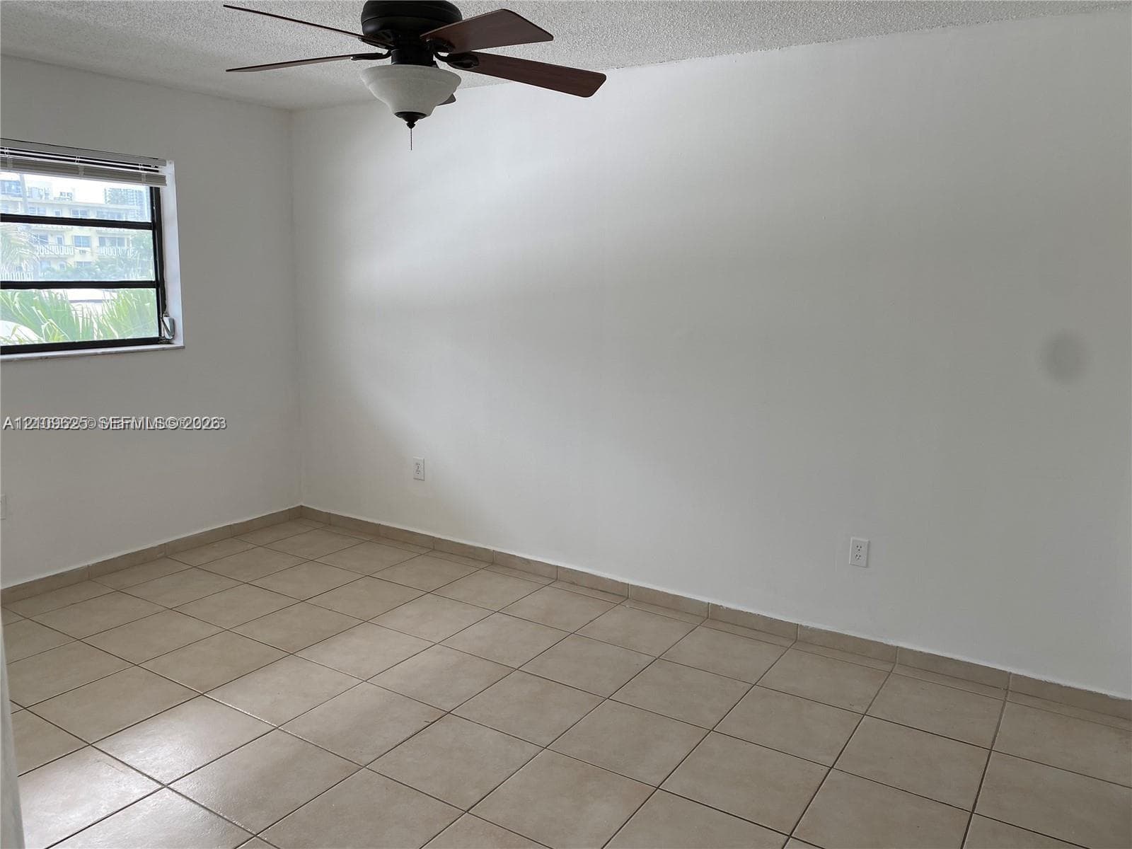 EASTVIEW VILLAS CONDO SOU · #310 in Miami Beach - Photo 8