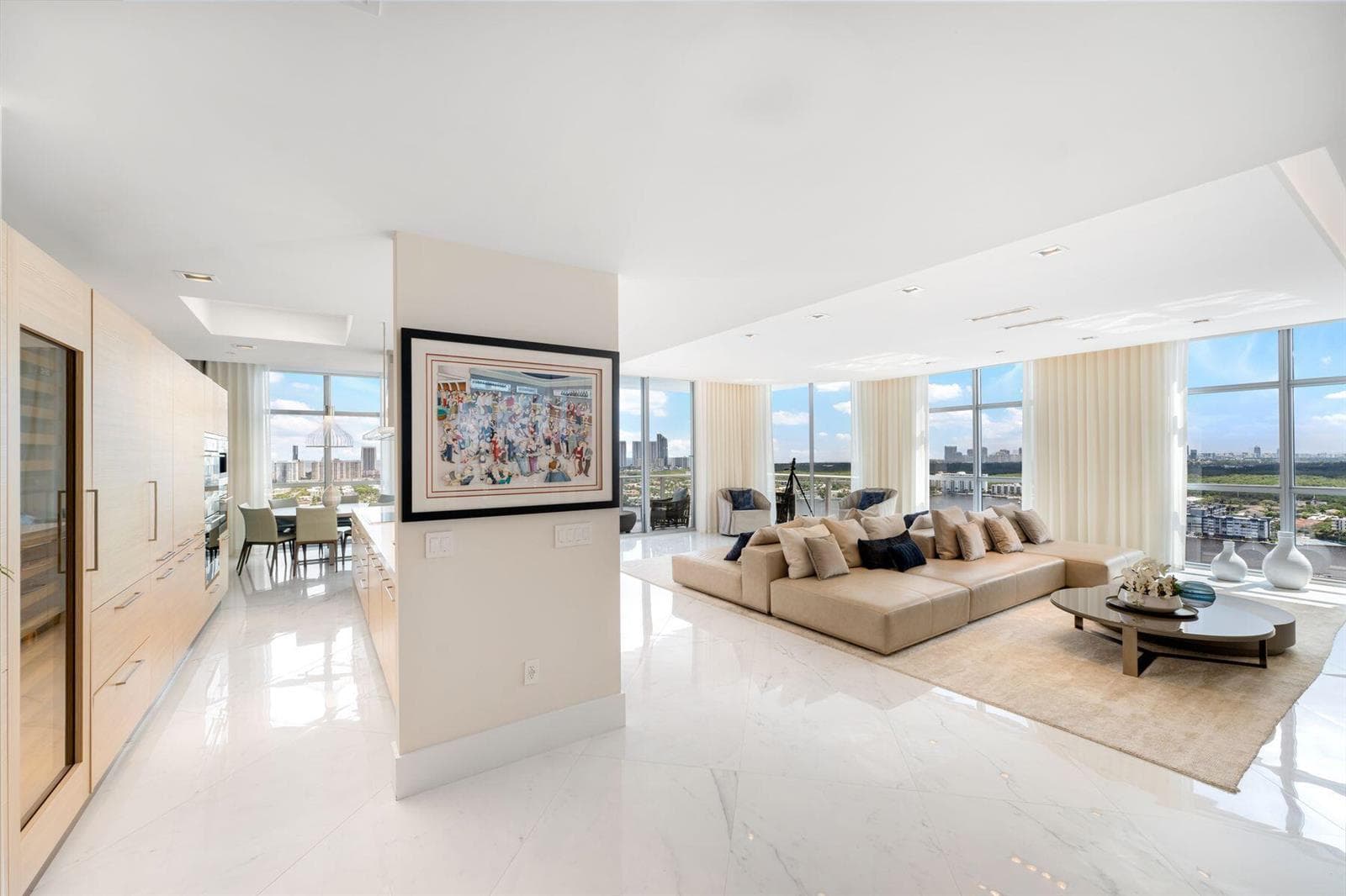 17301 Biscayne Blvd_1oakstudios_13