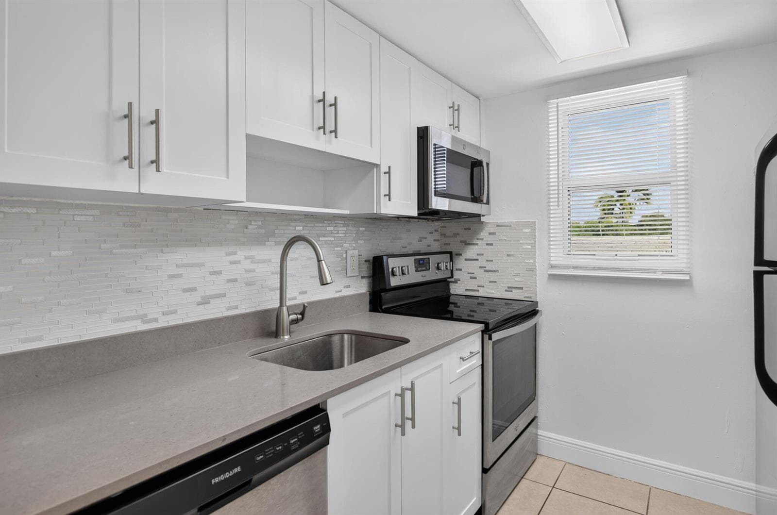 25-web-or-mls-901-23