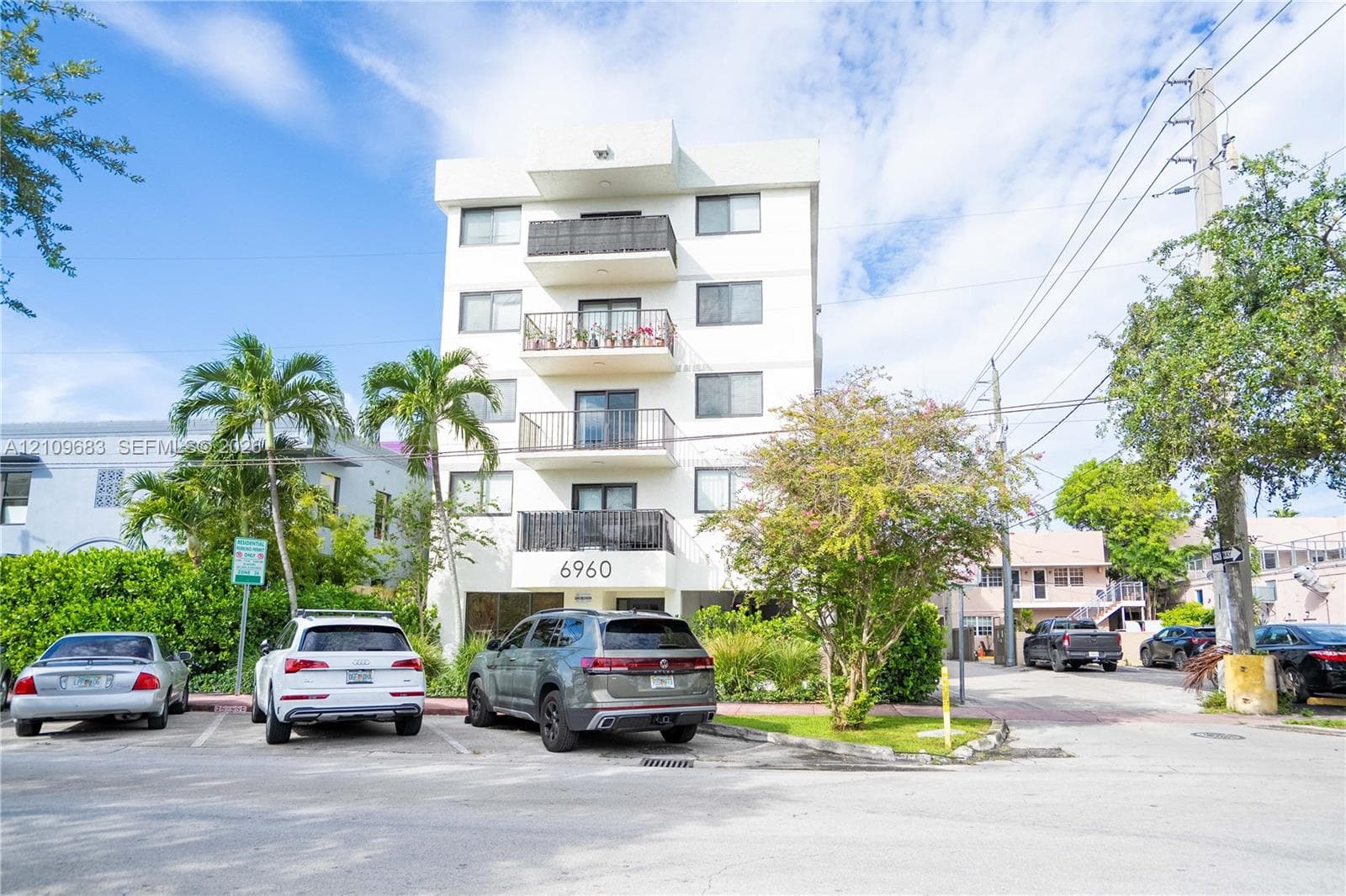 OCEANSIDE SEC ISLE OF NOR · #501 in Miami Beach - Photo 23