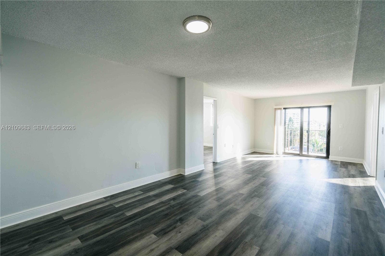 OCEANSIDE SEC ISLE OF NOR · #501 in Miami Beach - Photo 2