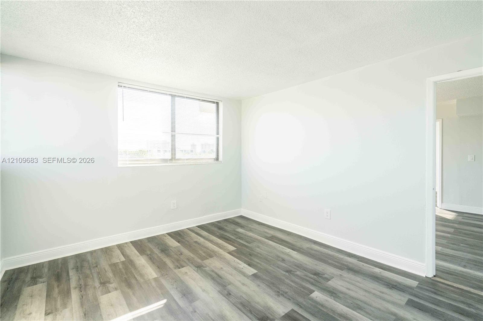 OCEANSIDE SEC ISLE OF NOR · #501 in Miami Beach - Photo 8