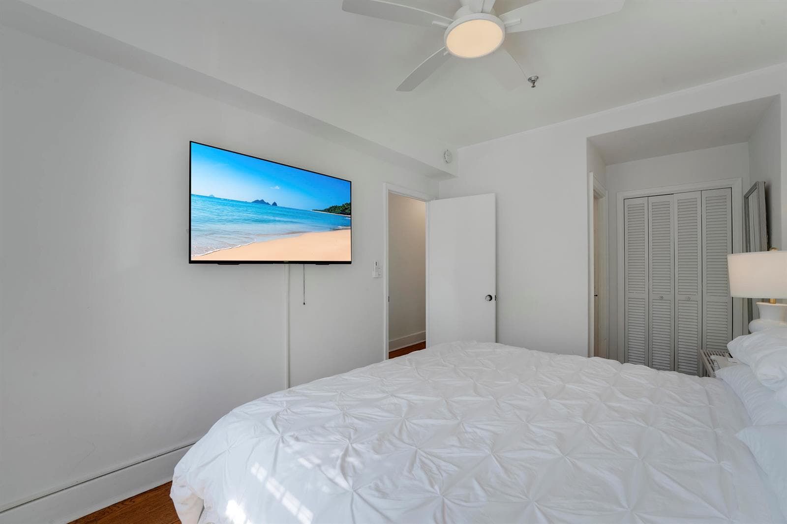 Serene Primary Bedroom