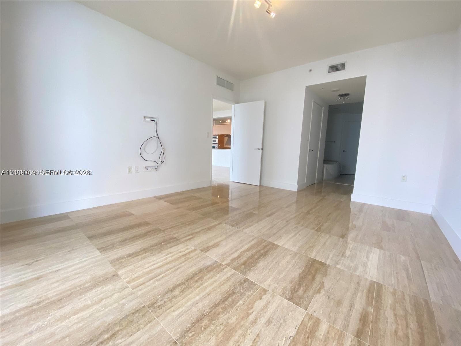 SAYAN CONDO · #1704 in Sunny Isles Beach - Photo 12