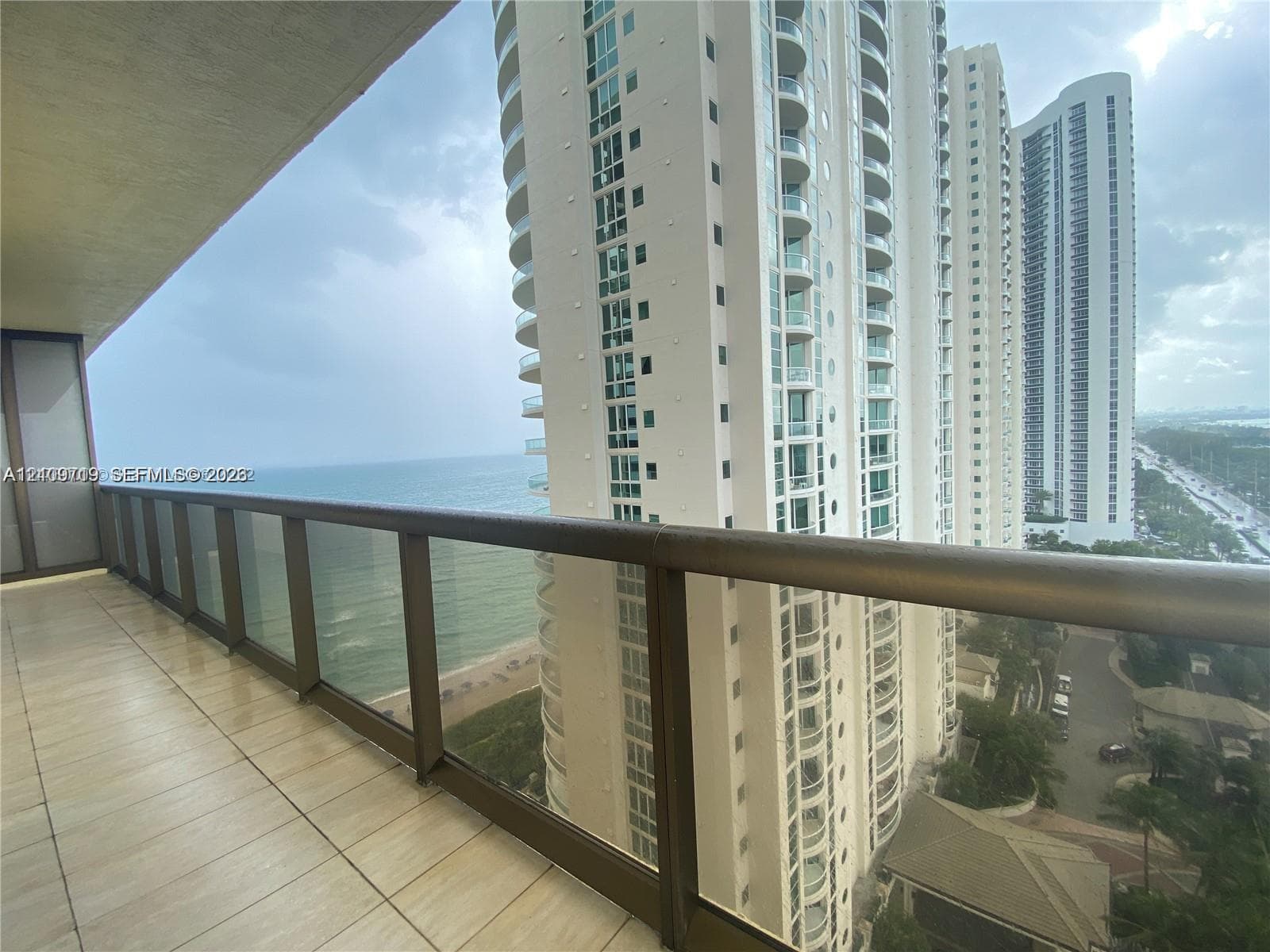 SAYAN CONDO #1704