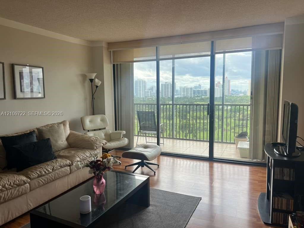 CORONADO CONDO- TOWER II · #1637 in Aventura - Photo 2