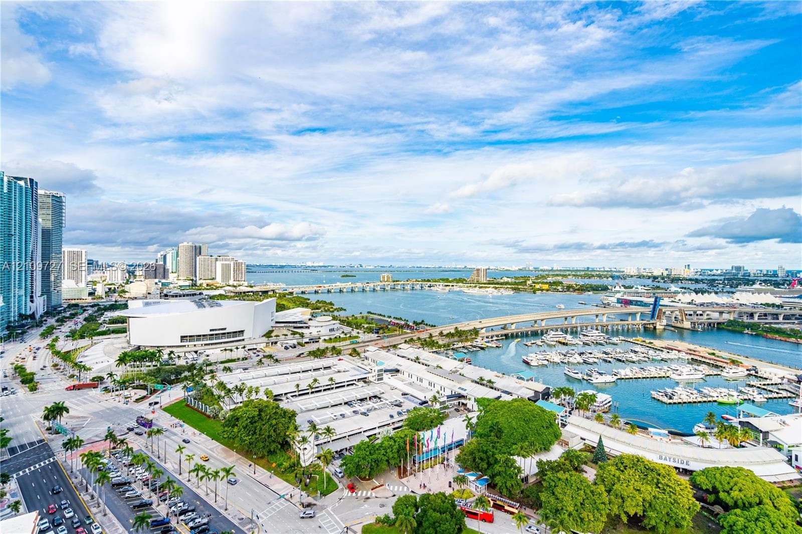 Vizcayne North · #2802 in Miami - Photo 4