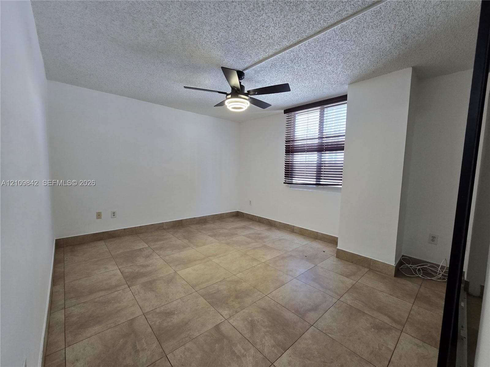 MADISON DOWNTOWN CONDO · #E-1507 in Miami - Photo 7