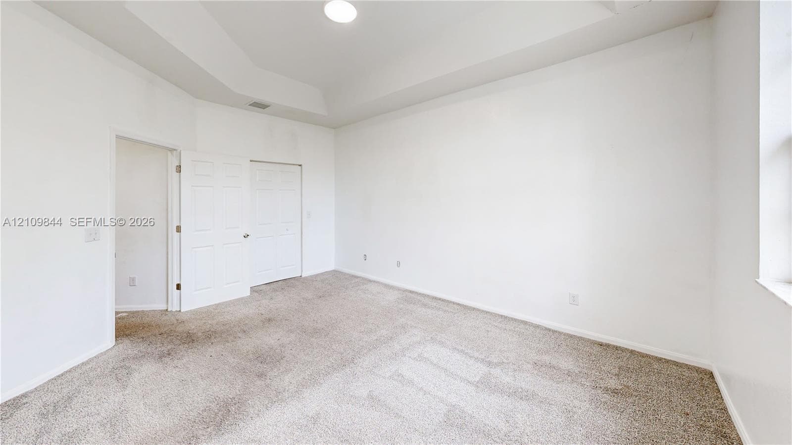 531 NE 21st Ave photo 29