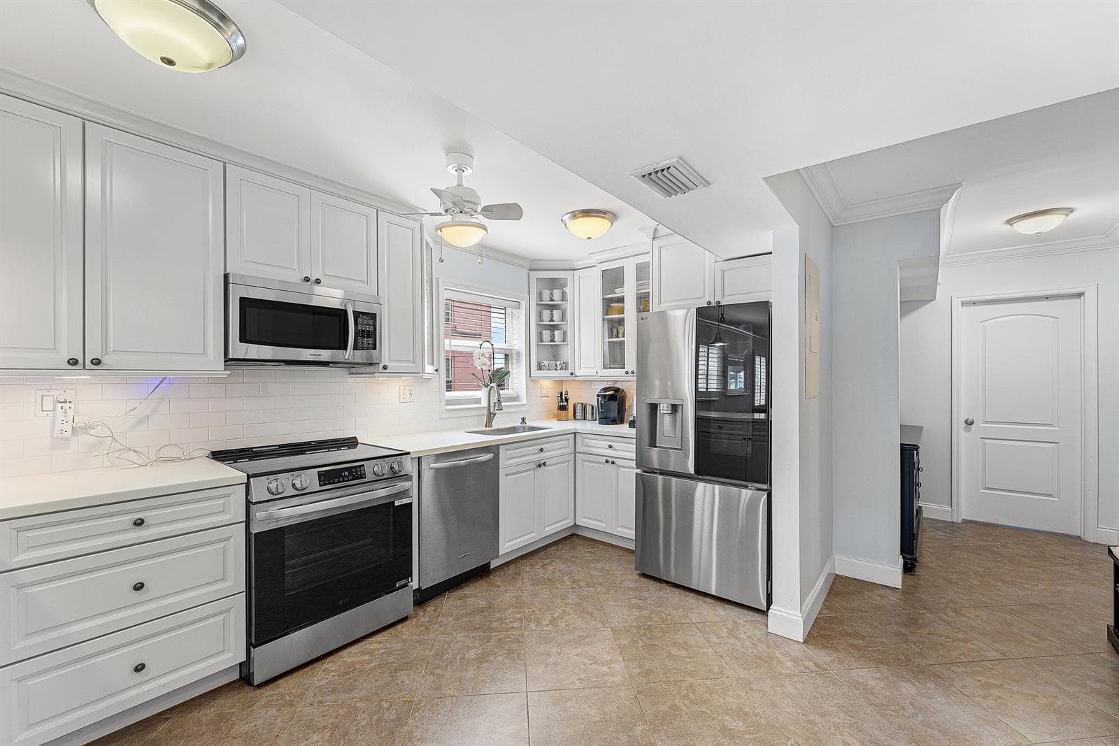 012-1040BanyanRoad-401N-BocaRaton-FL-334