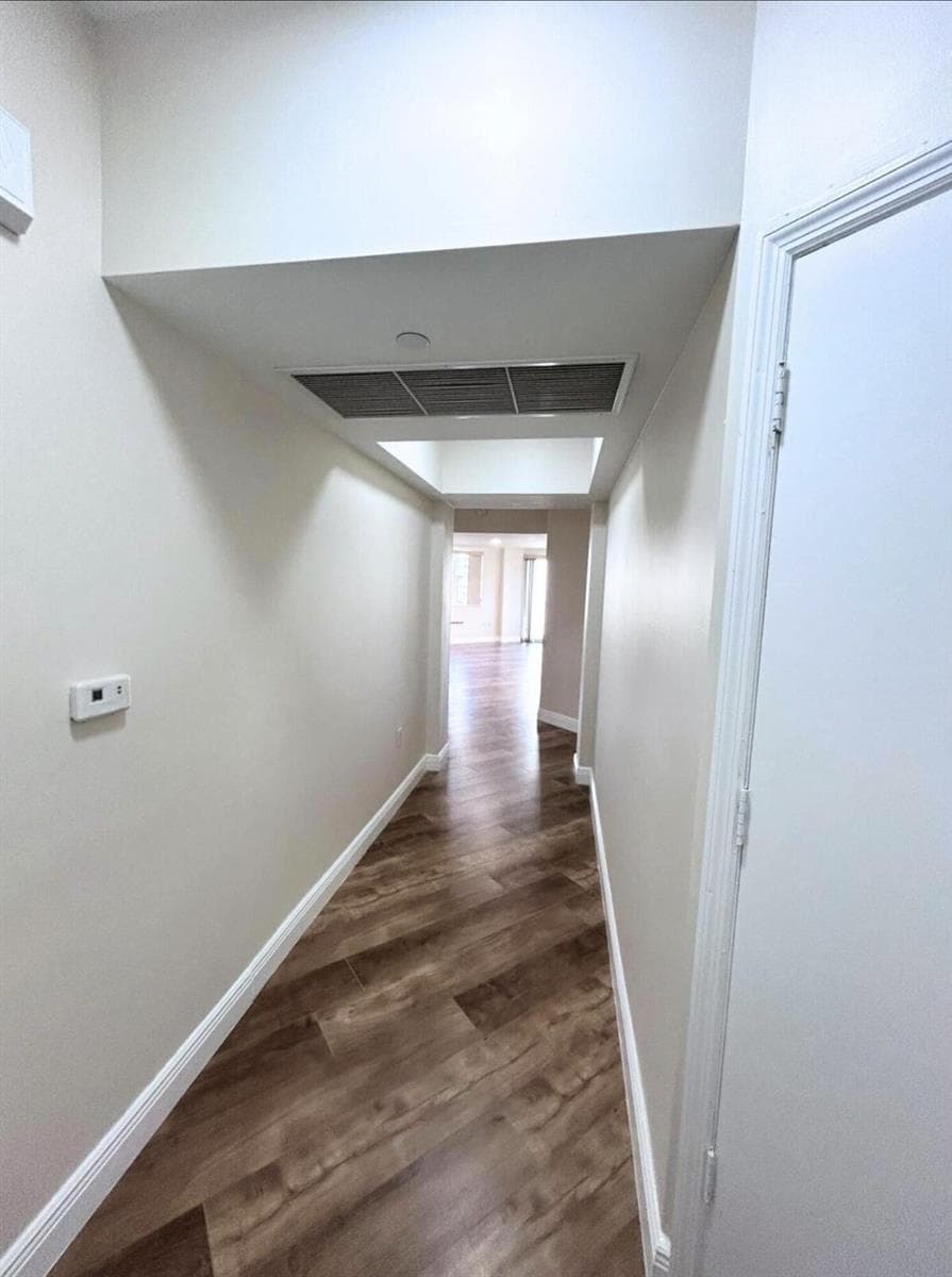 FRONT HALLWAY