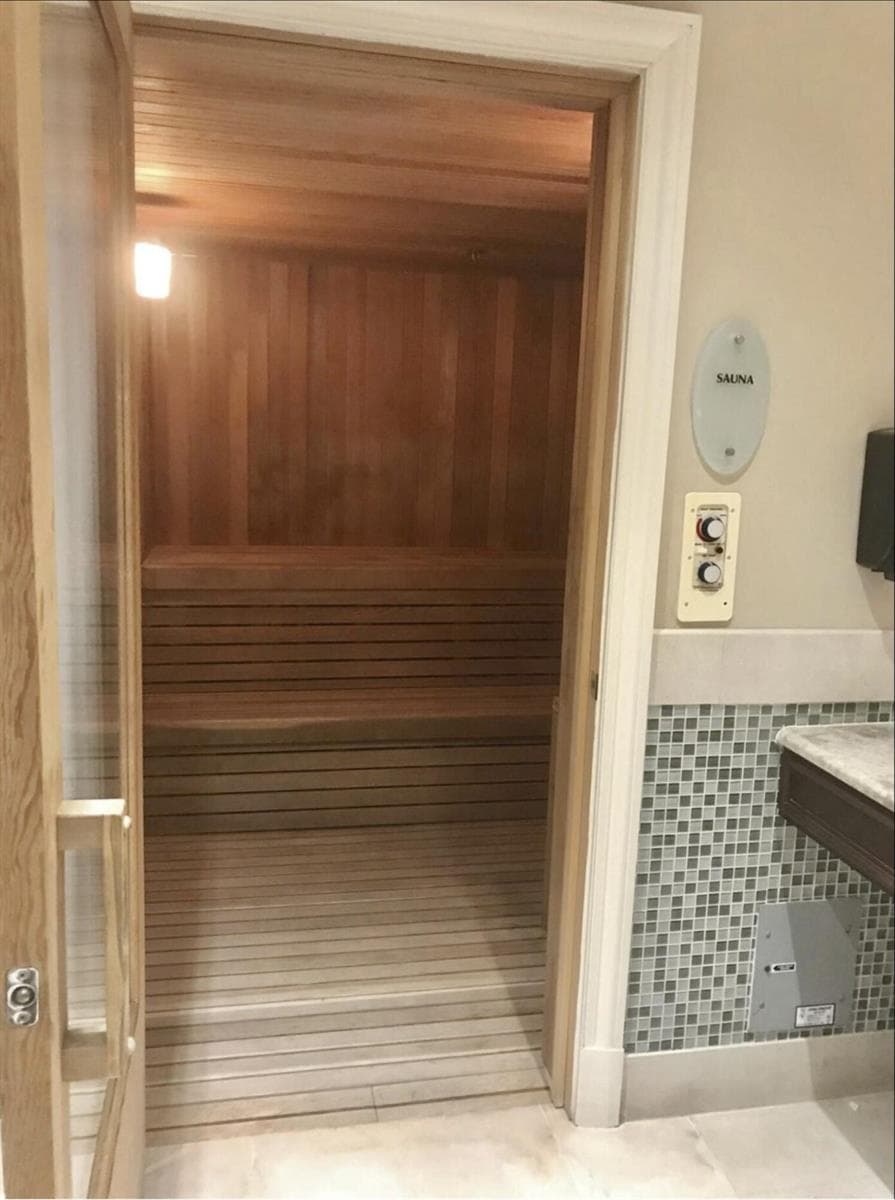 SAUNA