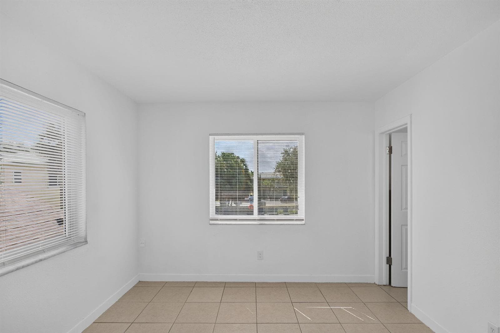 46-web-or-mls-901-43