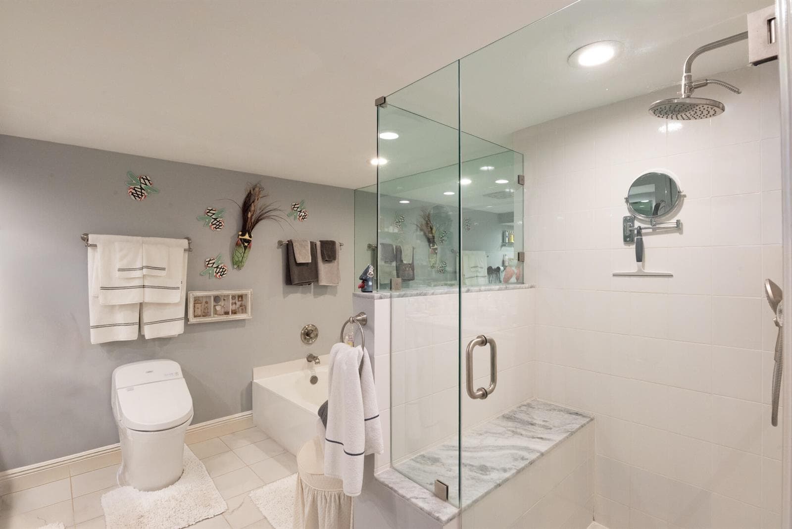 2480 Presidential Way 1804-031