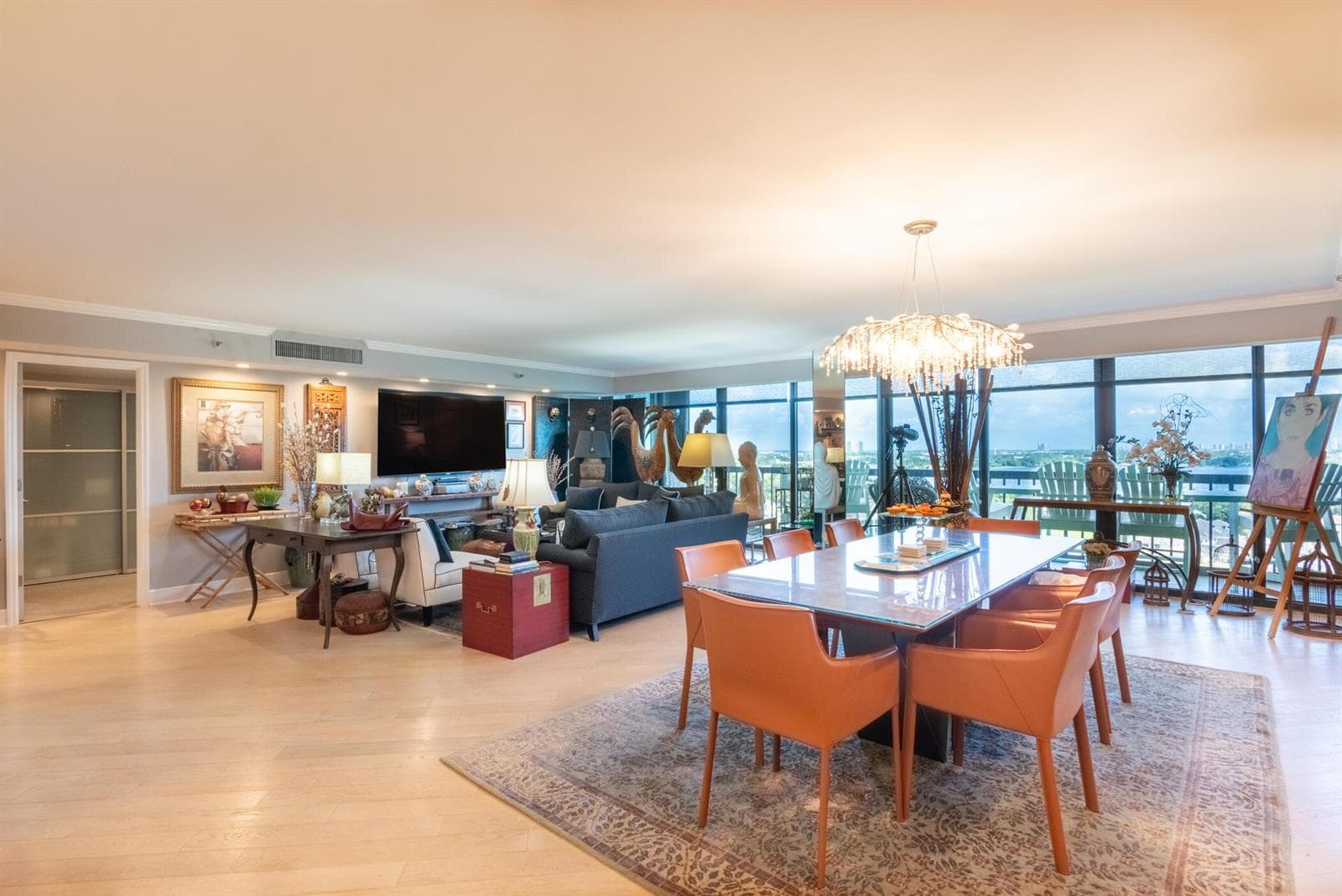 2480 Presidential Way 015
