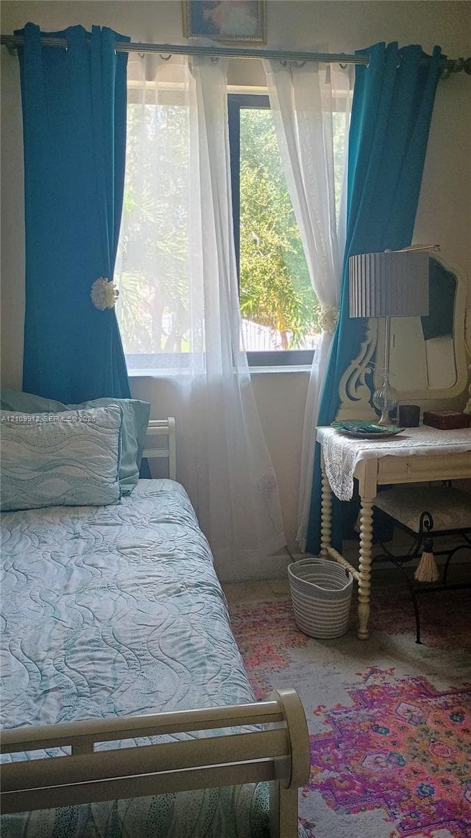 Single-pane window with a black frame