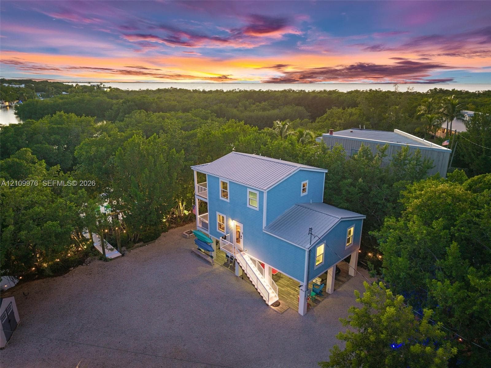 43 Waterways Dr