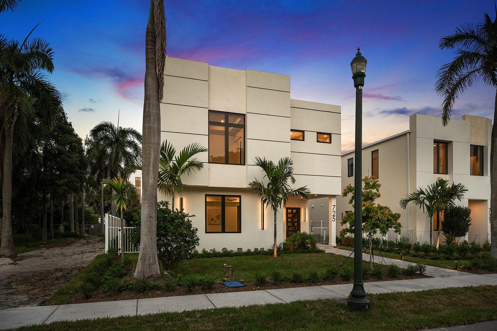 086-725Southeast4thAvenue-DelrayBeach-FL