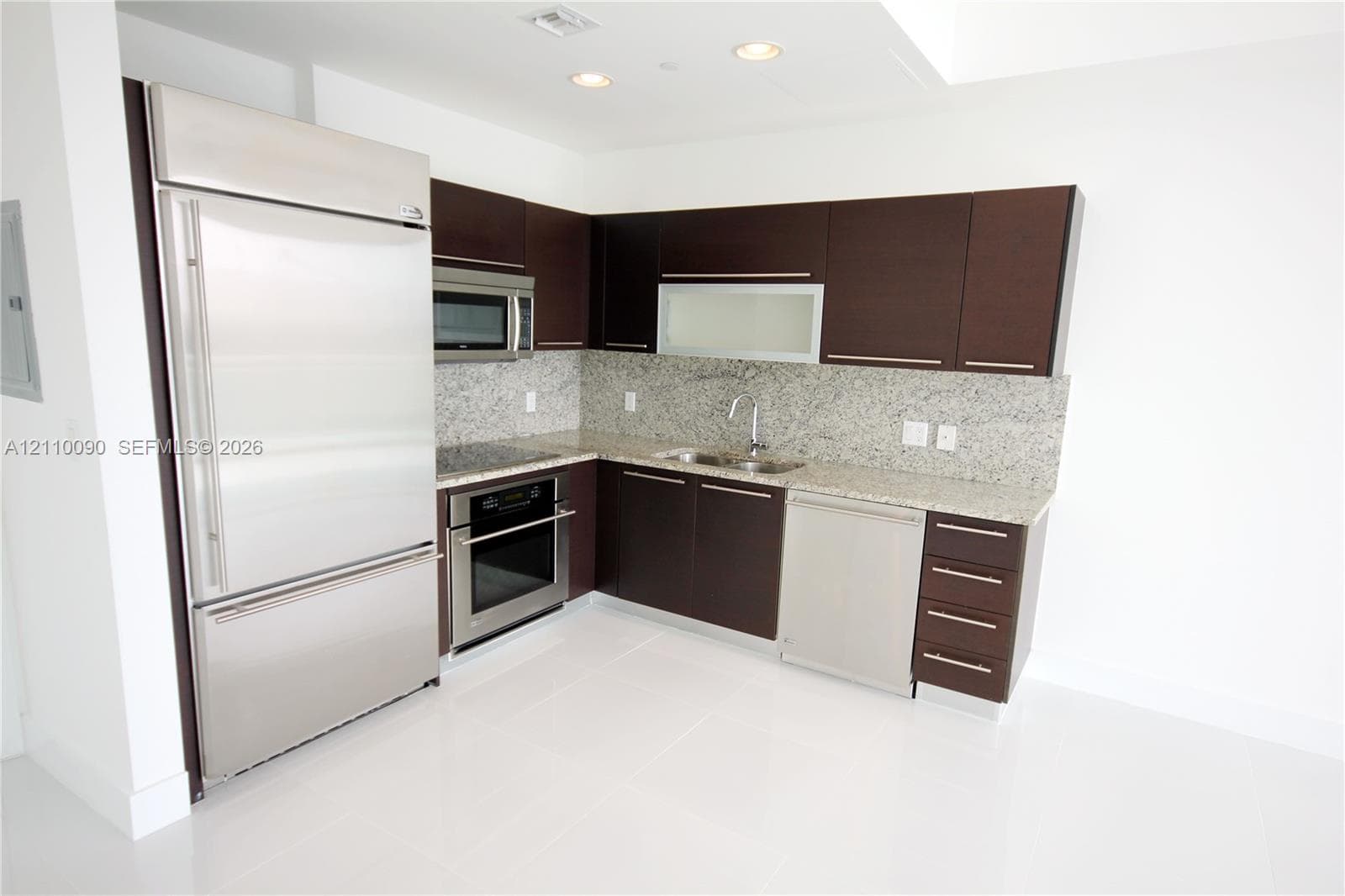 The Plaza on Brickell East · #4109 in Miami - Photo 4