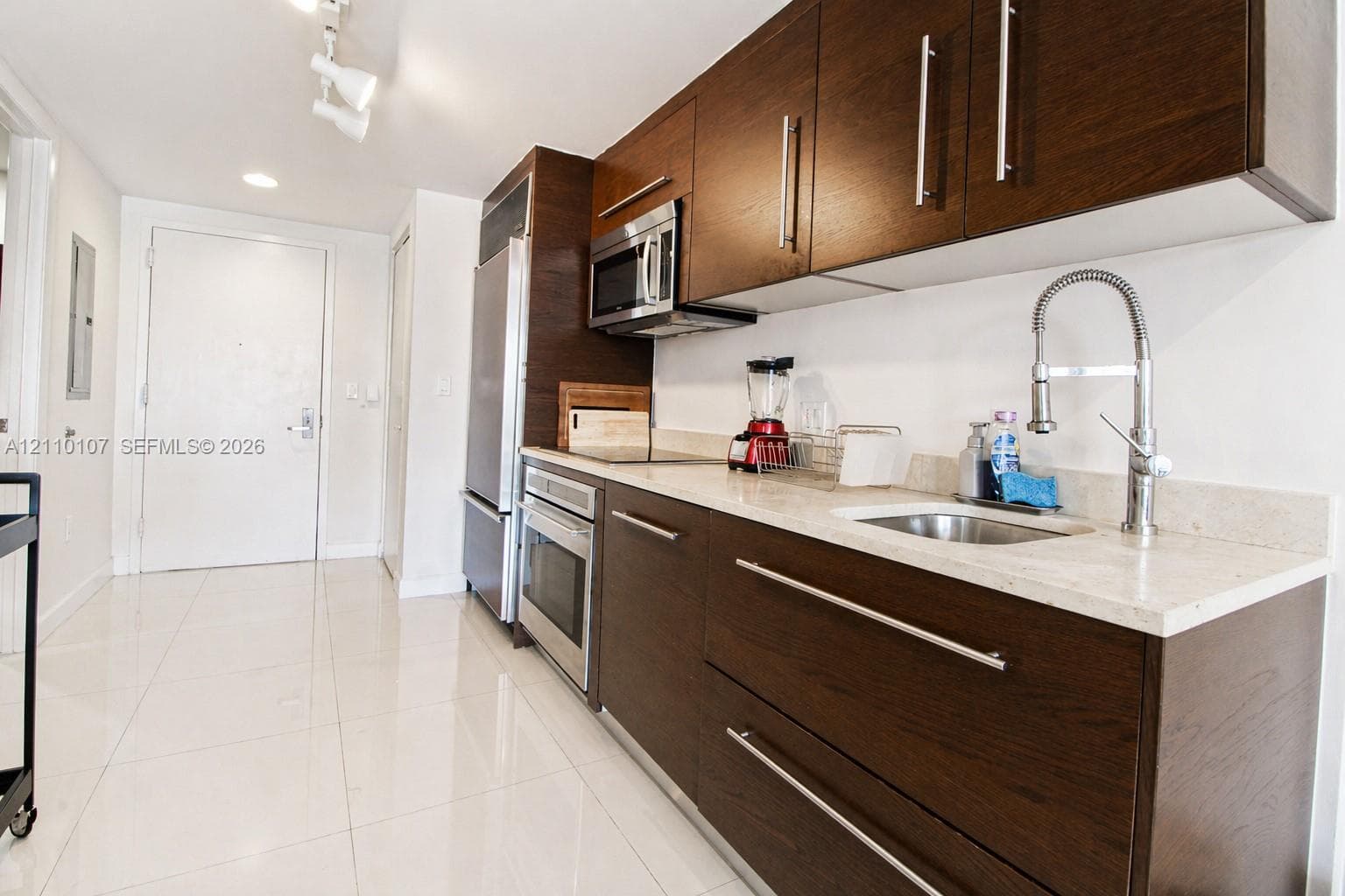 Icon Brickell I · #4604 in Miami - Photo 11