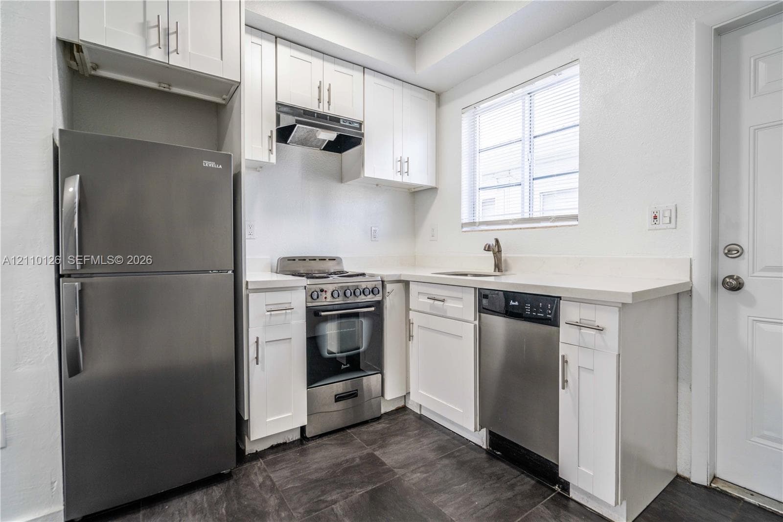 BAYVIEW TOWNHOMES CONDO · #1B in Miami Beach - Photo 8