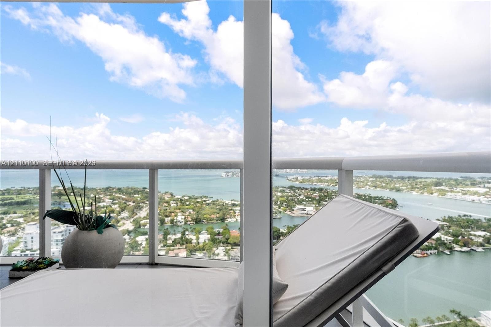 Akoya · #4307 in Miami Beach - Photo 26