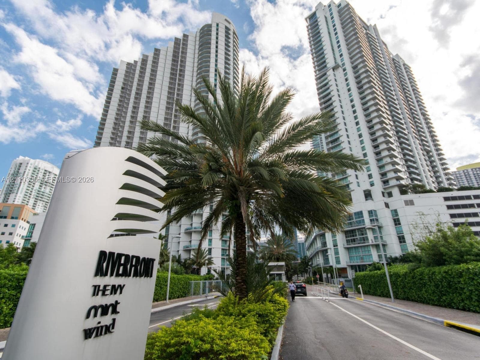 Wind at Riverfront · #1106 in Miami - Photo 52