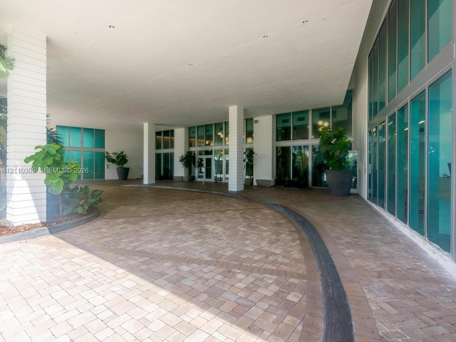 Wind at Riverfront · #1106 in Miami - Photo 57