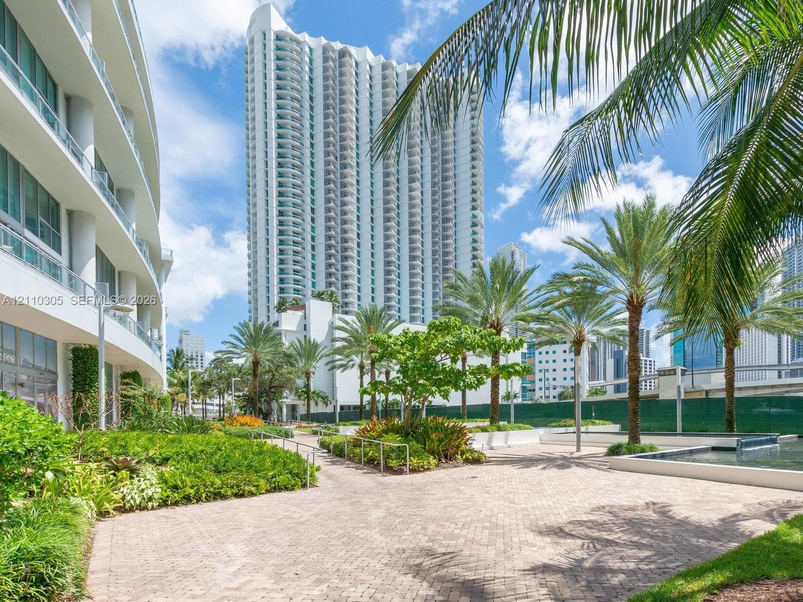 Wind at Riverfront · #1106 in Miami - Photo 50