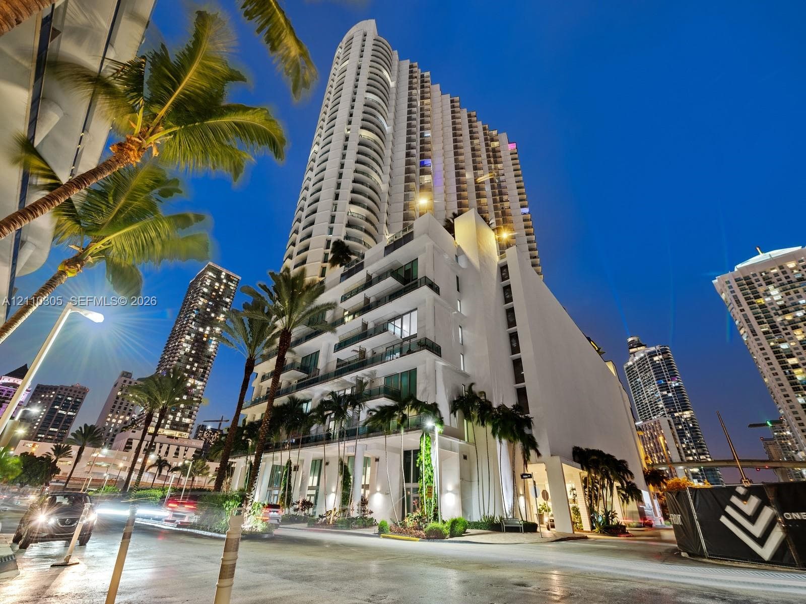 Wind at Riverfront · #1106 in Miami - Photo 8