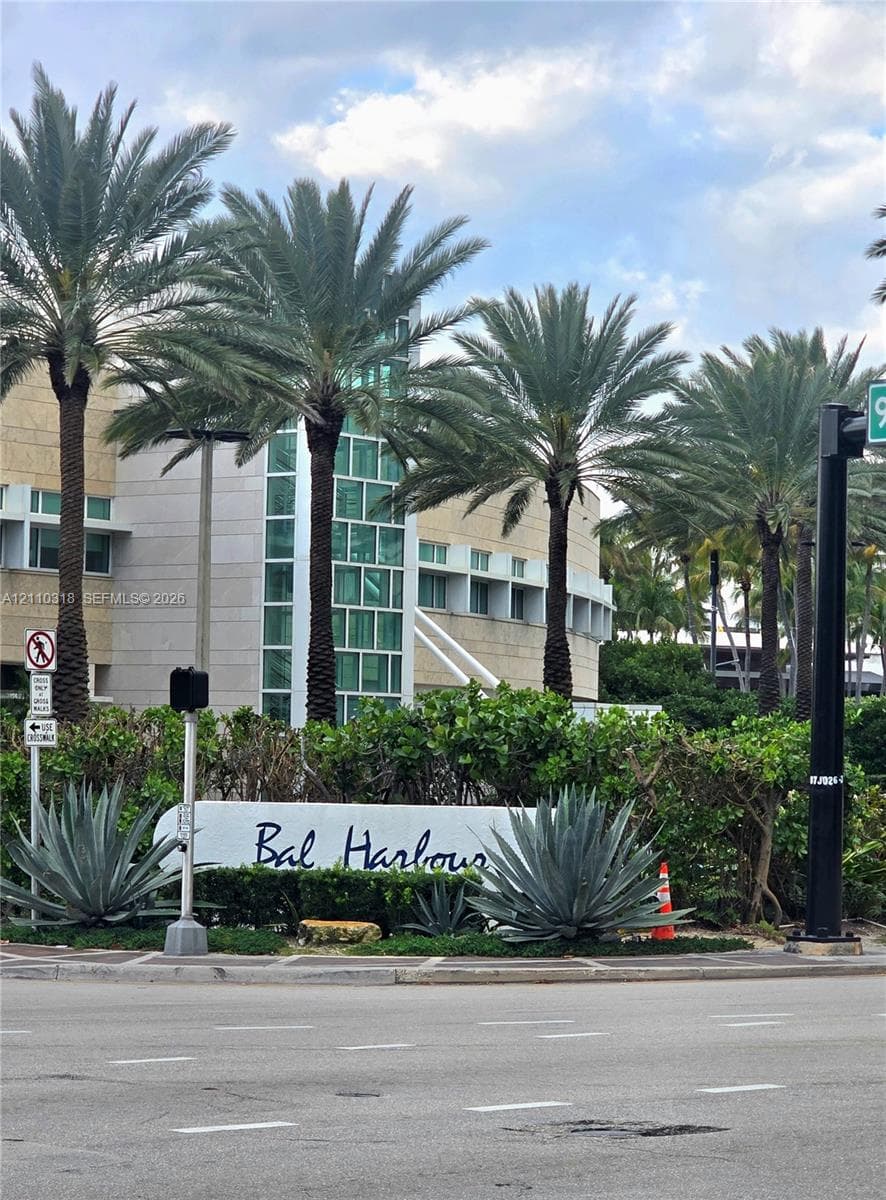 The Tiffany of Bal Harbour · #208 in Bal Harbour - Photo 13