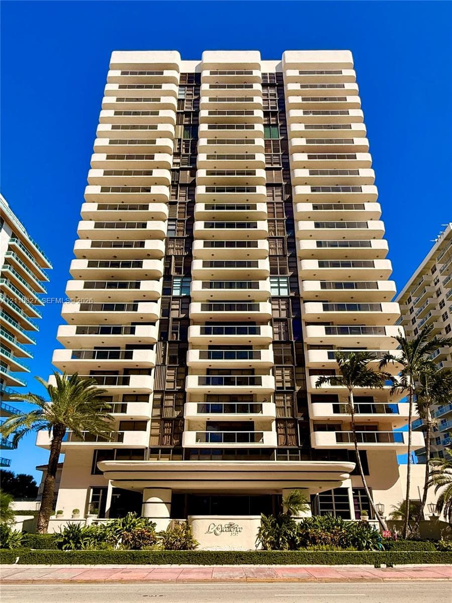 LEXCELLENCE CONDO · #1005 in Miami Beach - Photo 51