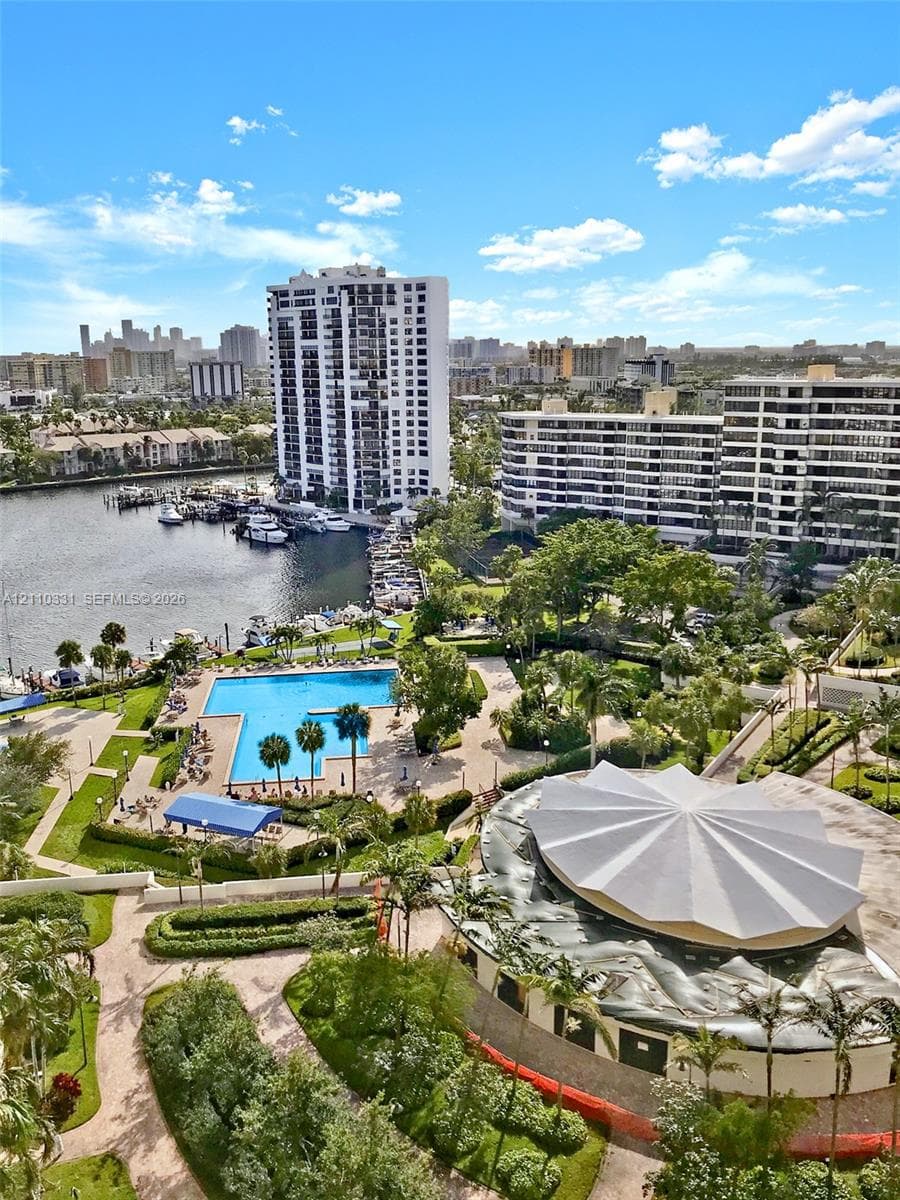 OLYMPUS CONDO · #1716 in Hallandale Beach - Photo 13