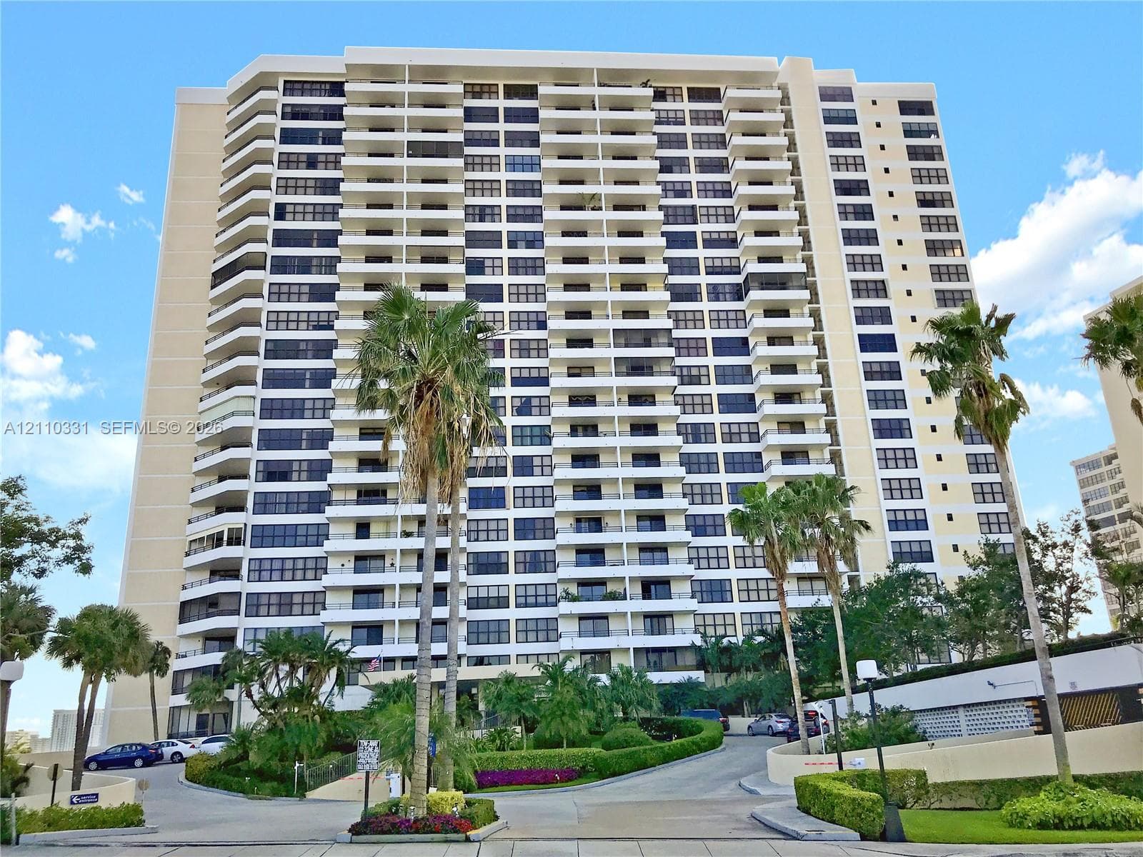OLYMPUS CONDO · #1716 in Hallandale Beach - Photo 16